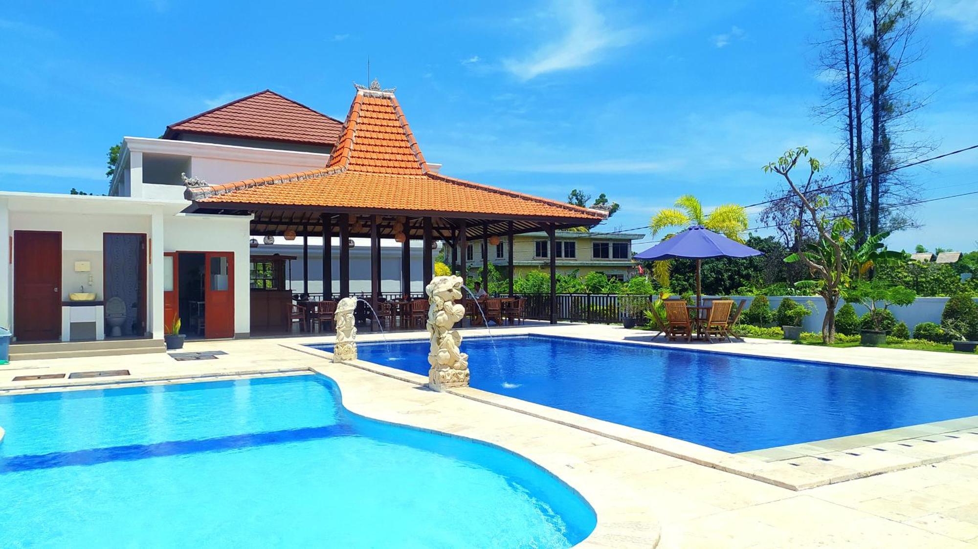 Puri Lovina Hotel Екстериор снимка