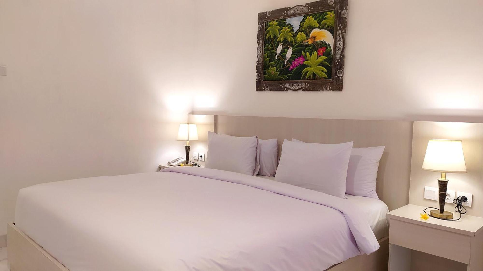 Puri Lovina Hotel Екстериор снимка