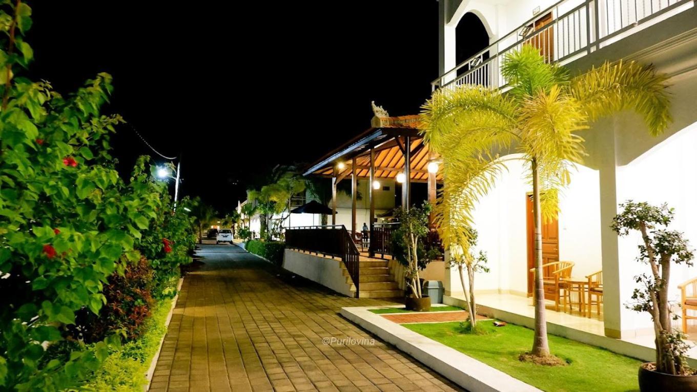 Puri Lovina Hotel Екстериор снимка